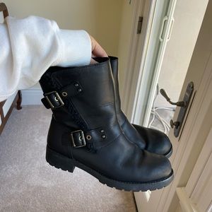 UGG Black Leather Winter Boots Size 8.5